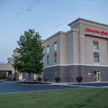 Hampton Inn Gloucester Esterno foto