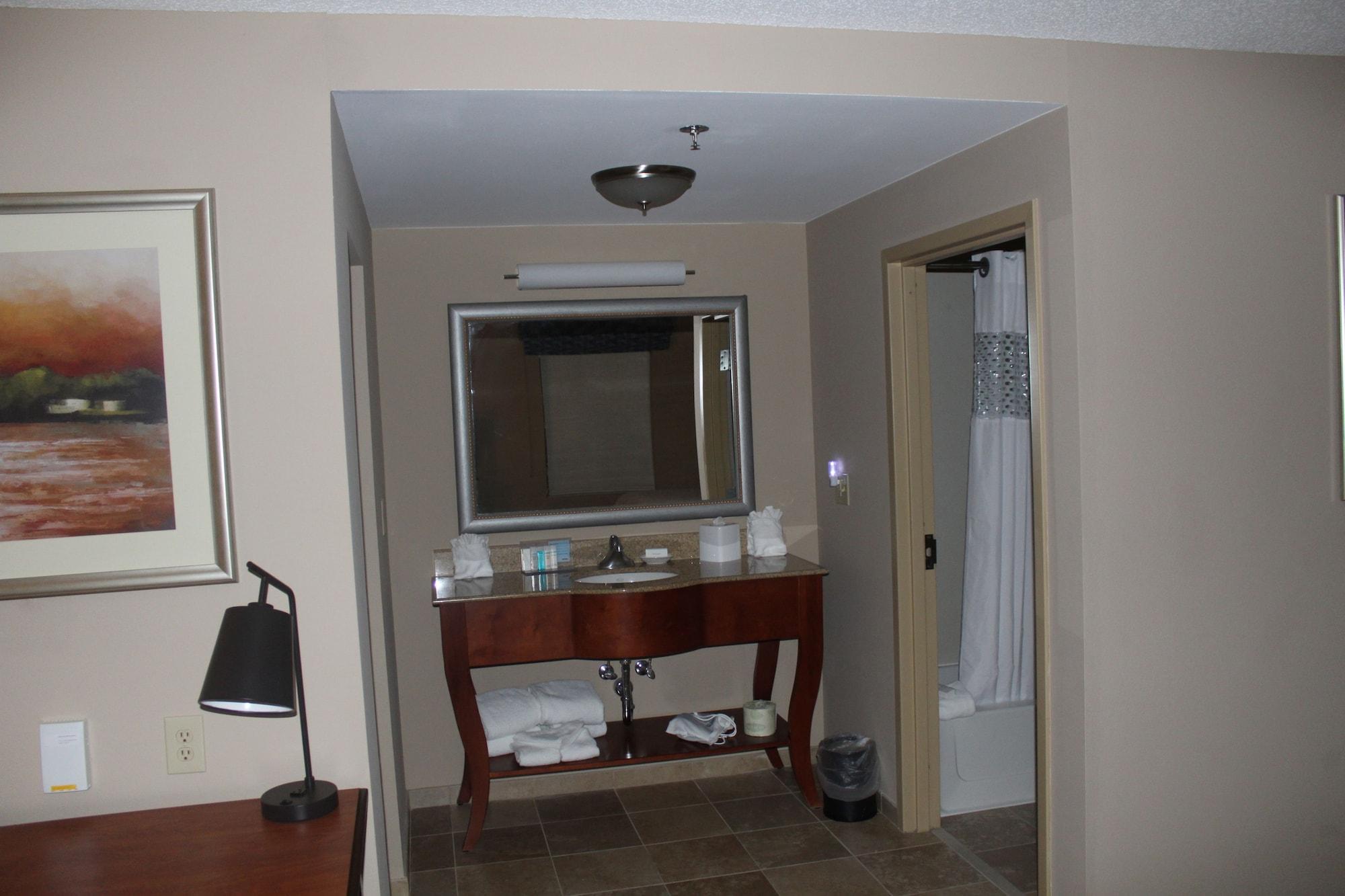 Hampton Inn Gloucester Esterno foto