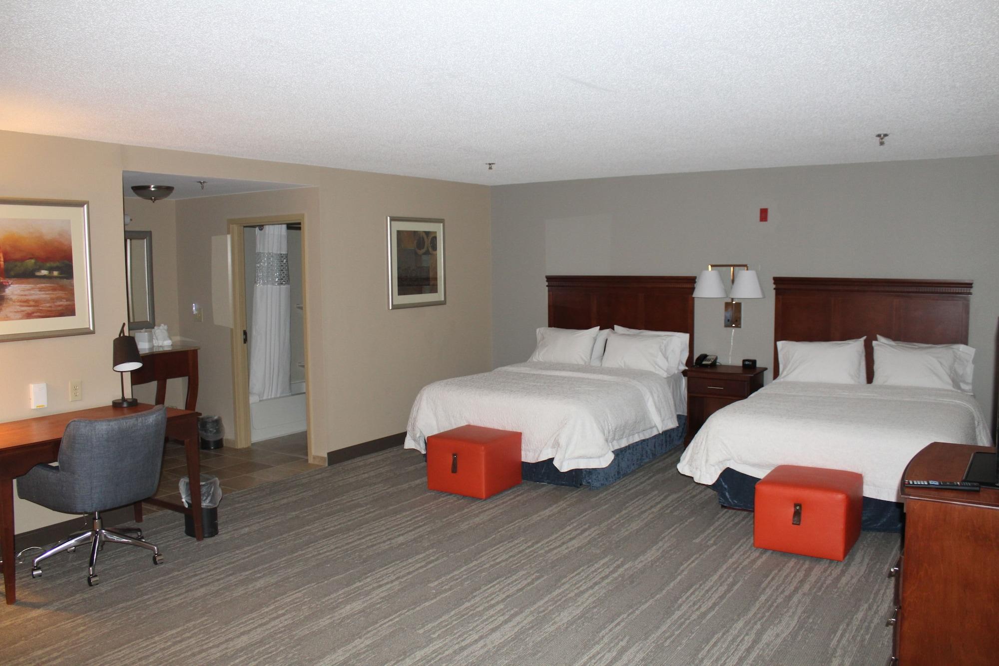 Hampton Inn Gloucester Esterno foto