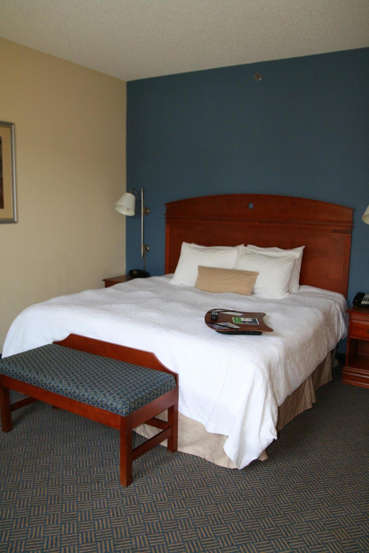 Hampton Inn Gloucester Esterno foto